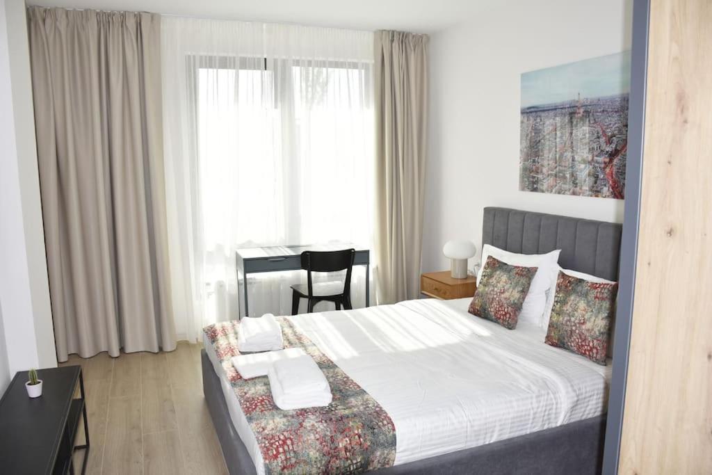 Tokiyo: A Lovely City Center 2 Bedrooms Apartment With Private Parking Σόφια Εξωτερικό φωτογραφία